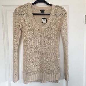 NWT Club Monaco Andrea sweater in blush size M